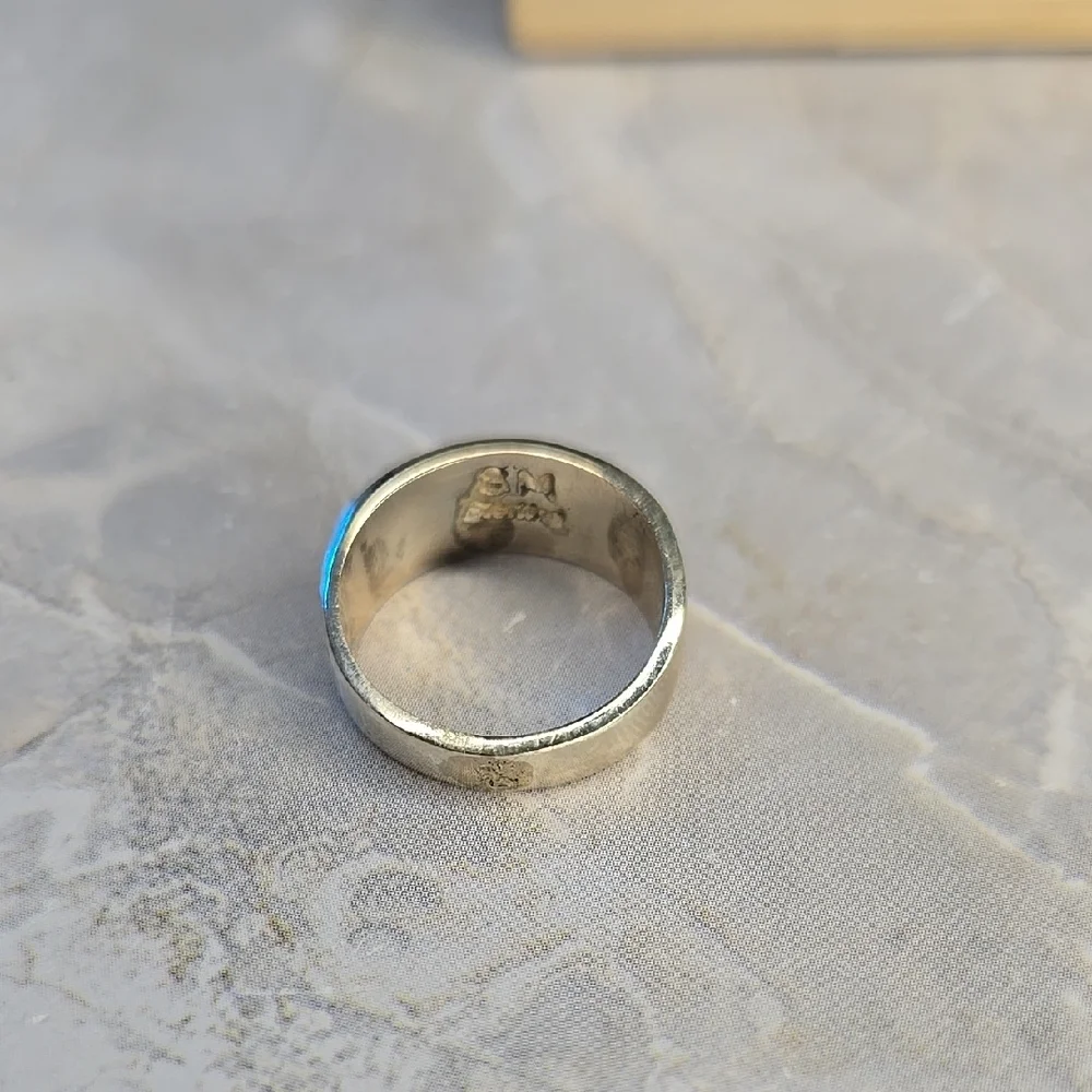 925 Native Made Onyx And Lab Opal Inlay Ring - Picture 2 of 5